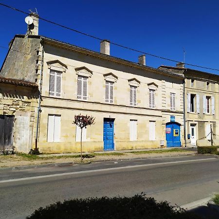 Celine Et Jose Apartman Cubzac-les-Ponts Kültér fotó
