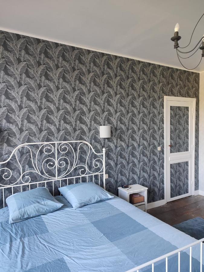 Celine Et Jose Apartman Cubzac-les-Ponts Kültér fotó
